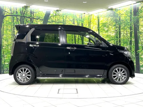 Honda N-WGN Custom