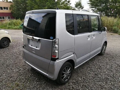 Honda N-BOX Plus