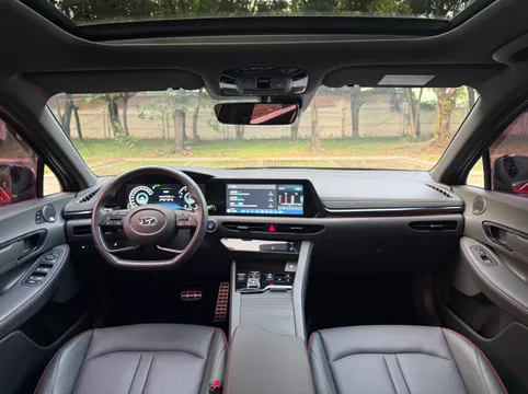 Hyundai Sonata