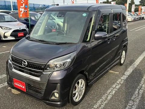 Nissan Dayz Roox