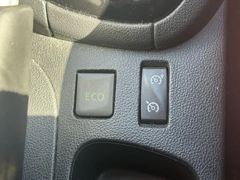 Renault Lutecia