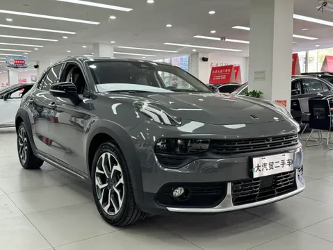 Lynk & Co 02