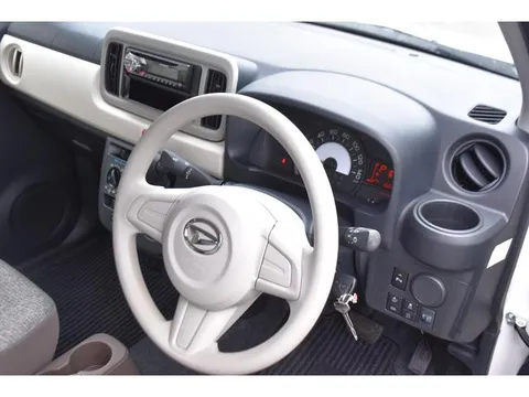 Daihatsu Mira Tocot
