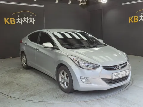 Hyundai Elantra (Avante)
