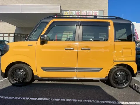 Suzuki Spacia Gear