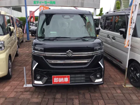 Suzuki Spacia Custom