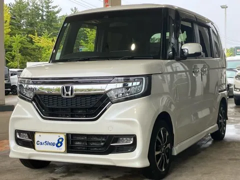 Honda N-BOX Custom