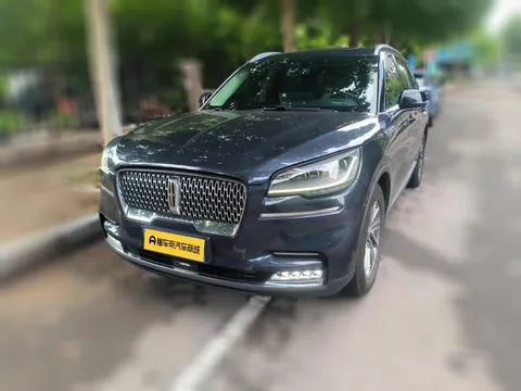 Lincoln Aviator