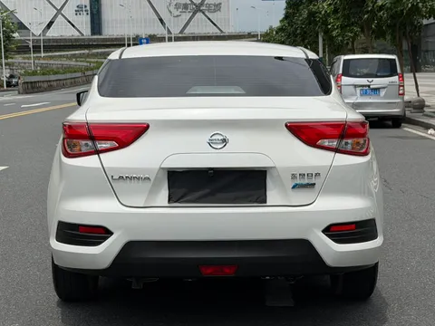 Nissan Bluebird