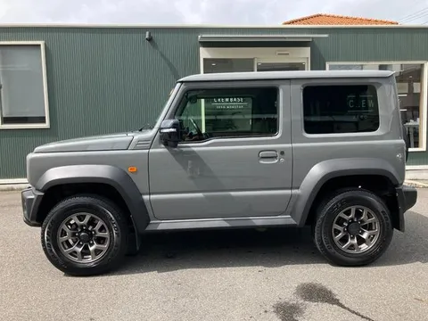 Suzuki Jimny Sierra