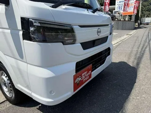 Nissan Clipper Truck