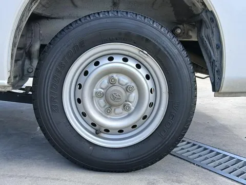 Toyota TownAce Van