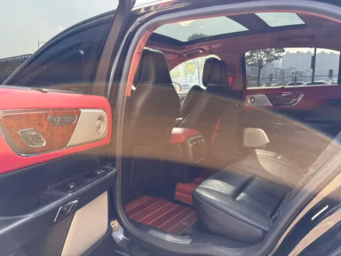 Lincoln Continental