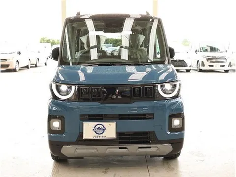 Mitsubishi Delica Mini