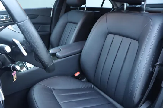 Mercedes-Benz Mercedes-Benz CLS