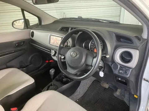Toyota Yaris (Vitz)