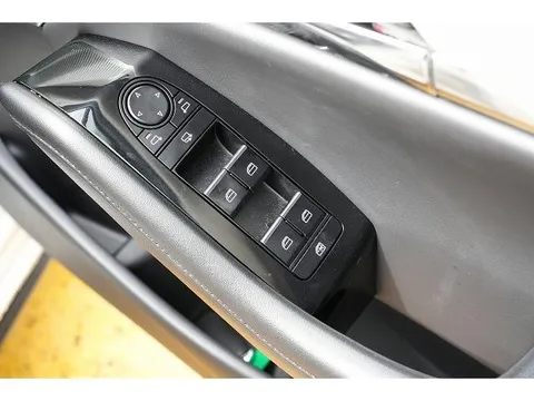 Mazda MAZDA3 Fastback