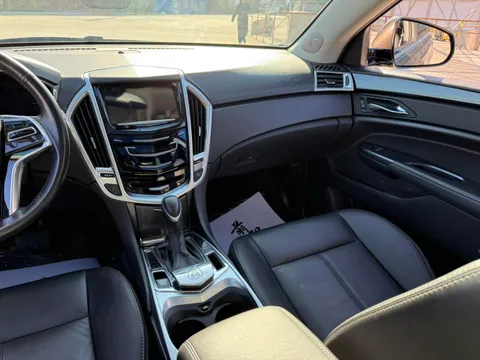 Cadillac SRX