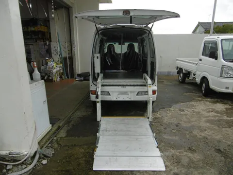 Toyota Pixis Van