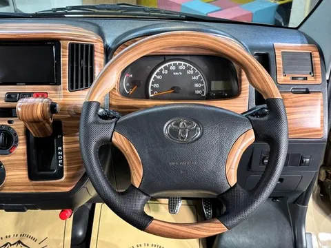 Toyota TownAce Van