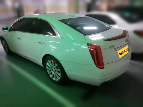 Cadillac XTS