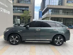 Honda UR-V