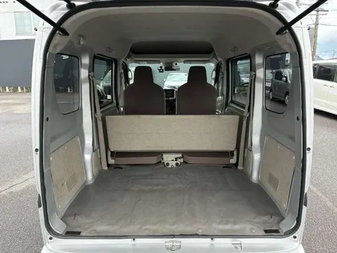 Nissan Clipper
