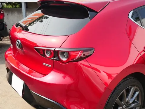 Mazda MAZDA3 Fastback