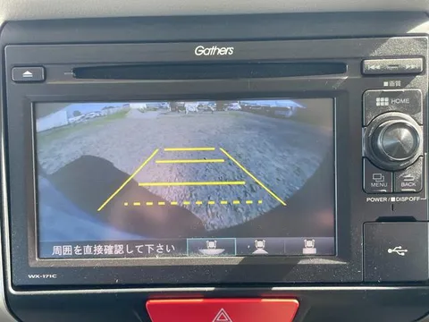 Honda N-BOX Slash