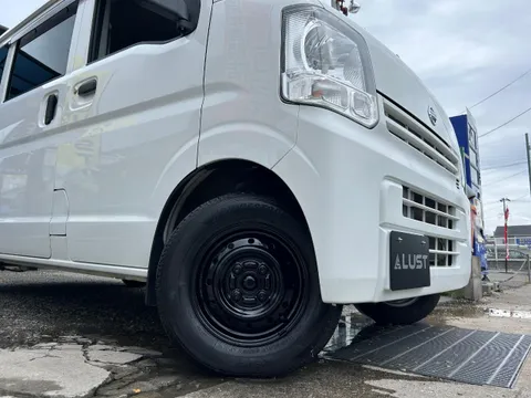 Nissan Clipper