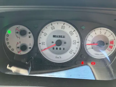 Daihatsu Mira Gino