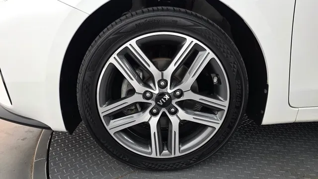 Kia Cerato (K3)