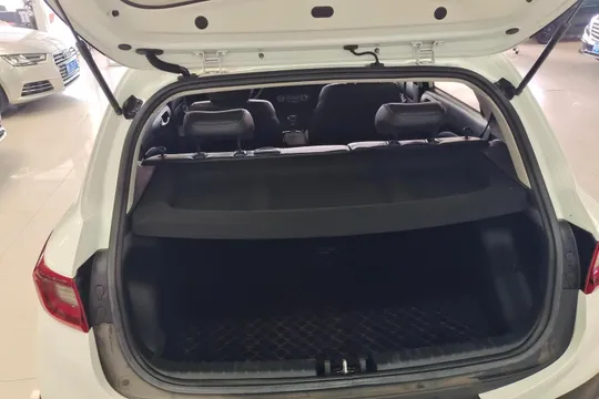 Kia KX1