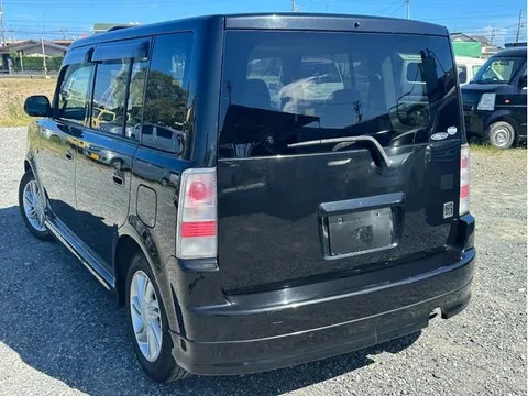 Toyota bB