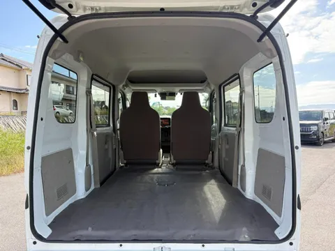 Nissan Clipper