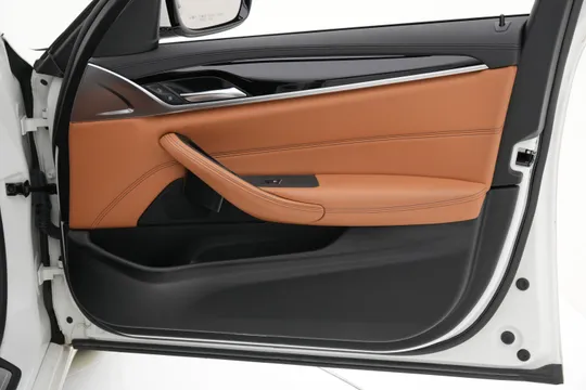 BMW BMW