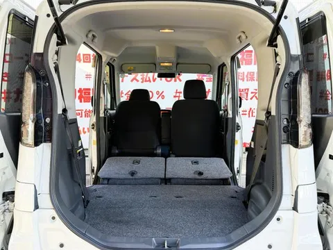 Suzuki Spacia Custom
