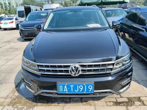 Volkswagen Tiguan L