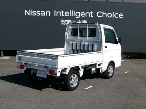 Nissan Clipper Truck