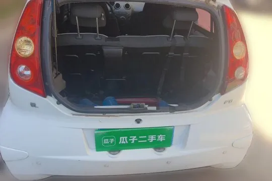 BYD F0