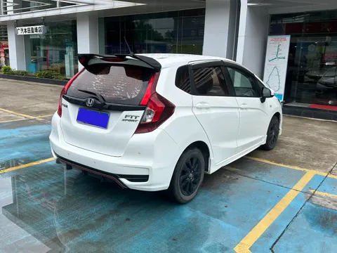Honda Jazz (Fit)