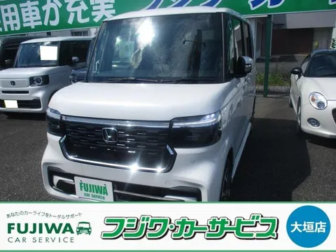 Honda N-BOX Custom
