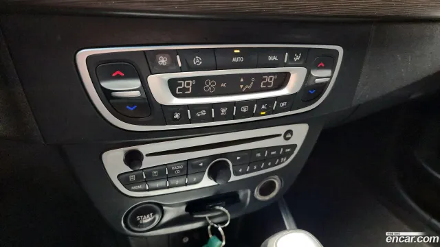 Renault SM3