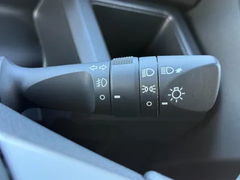 Toyota Pixis Mega