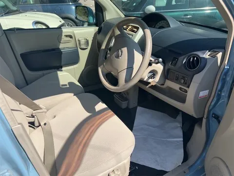 Nissan Otti