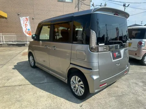 Suzuki Spacia Custom Z
