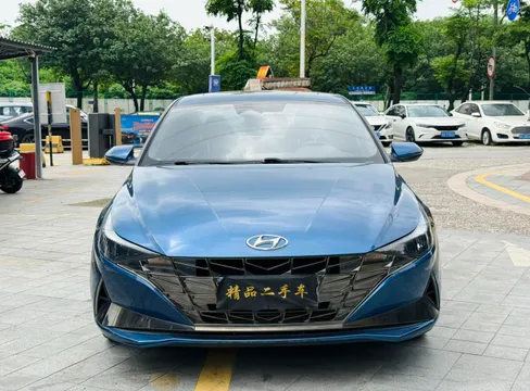 Hyundai Elantra (Avante)