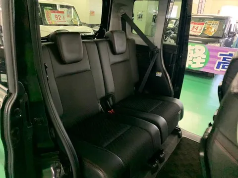 Suzuki Spacia Custom
