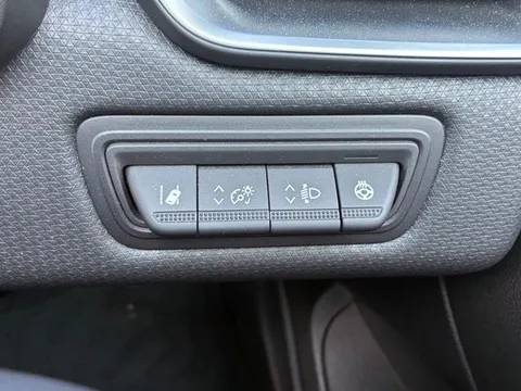 Renault Lutecia