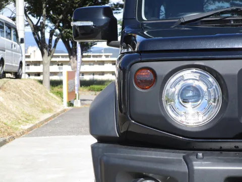 Suzuki Jimny Sierra